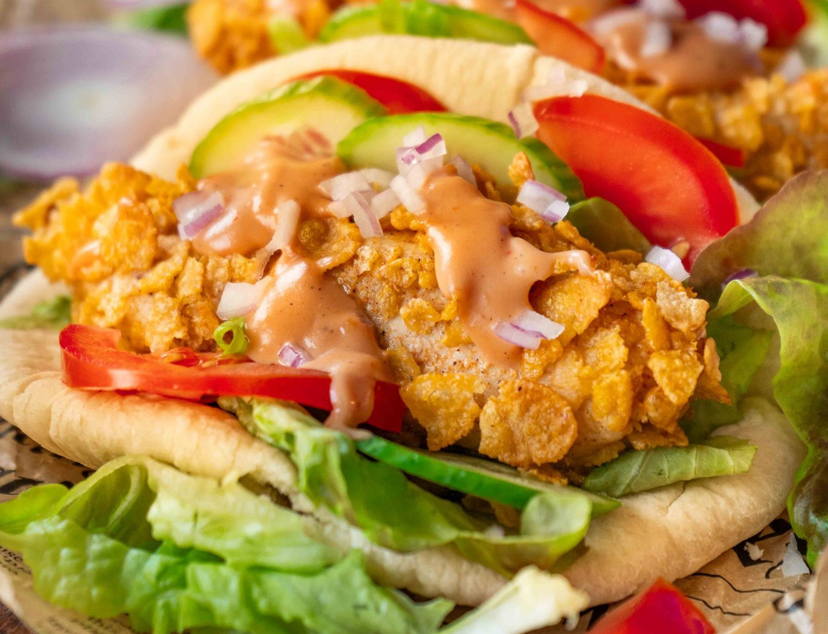 Diese knusprigen Hähnchen Wraps musst du probieren!