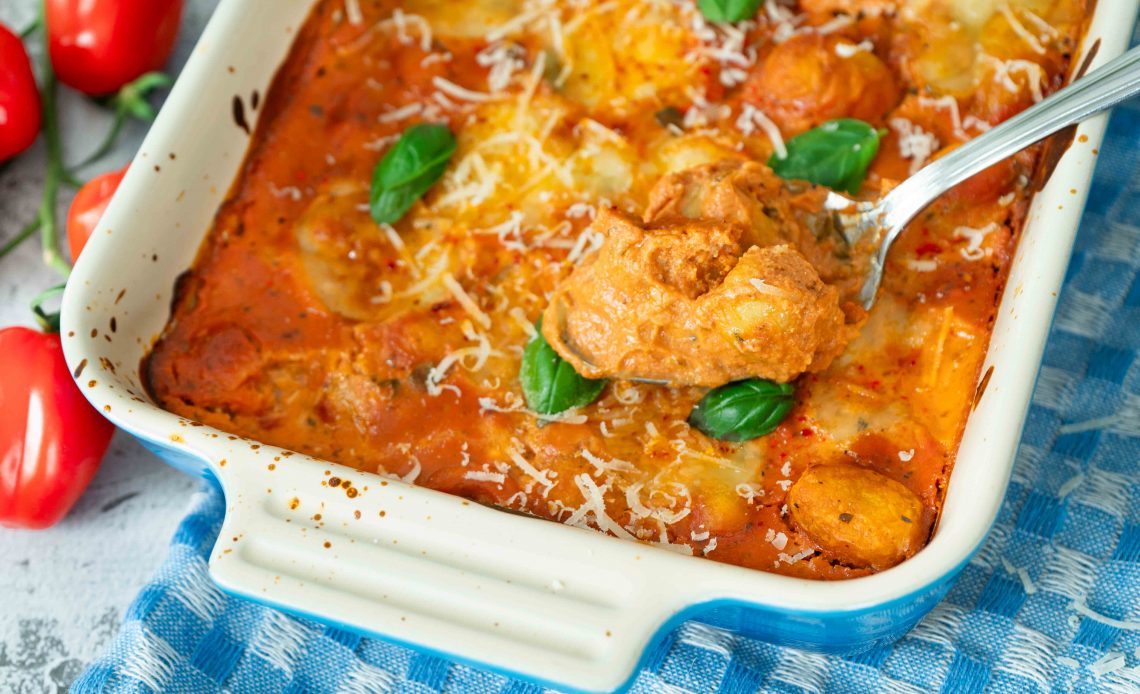 Cremiger Harissa-Gnocchi-Auflauf