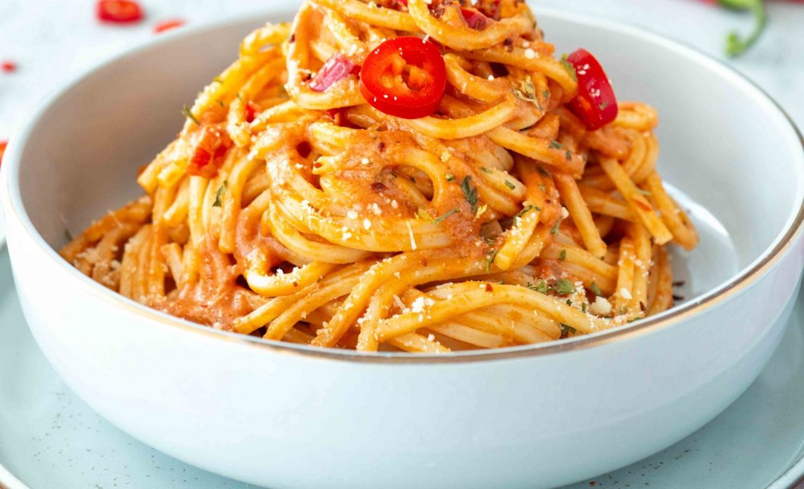 Tomaten-Harissa-Spaghetti