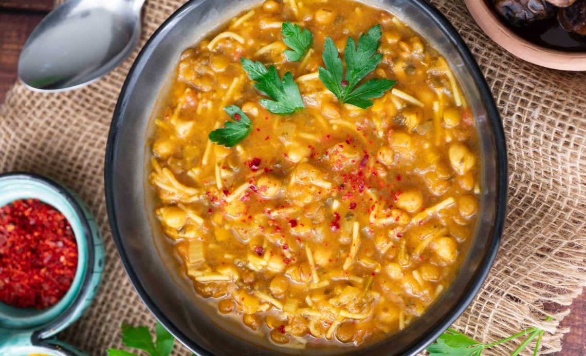 Vegetarische Harira Suppe