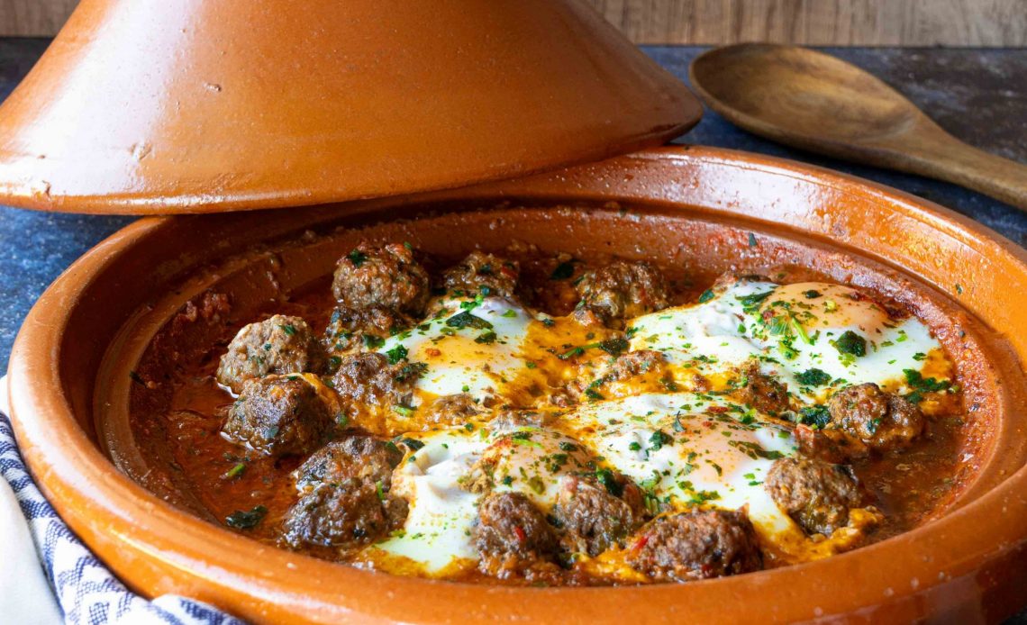 Kefta Tajine mit Ei und Tomaten